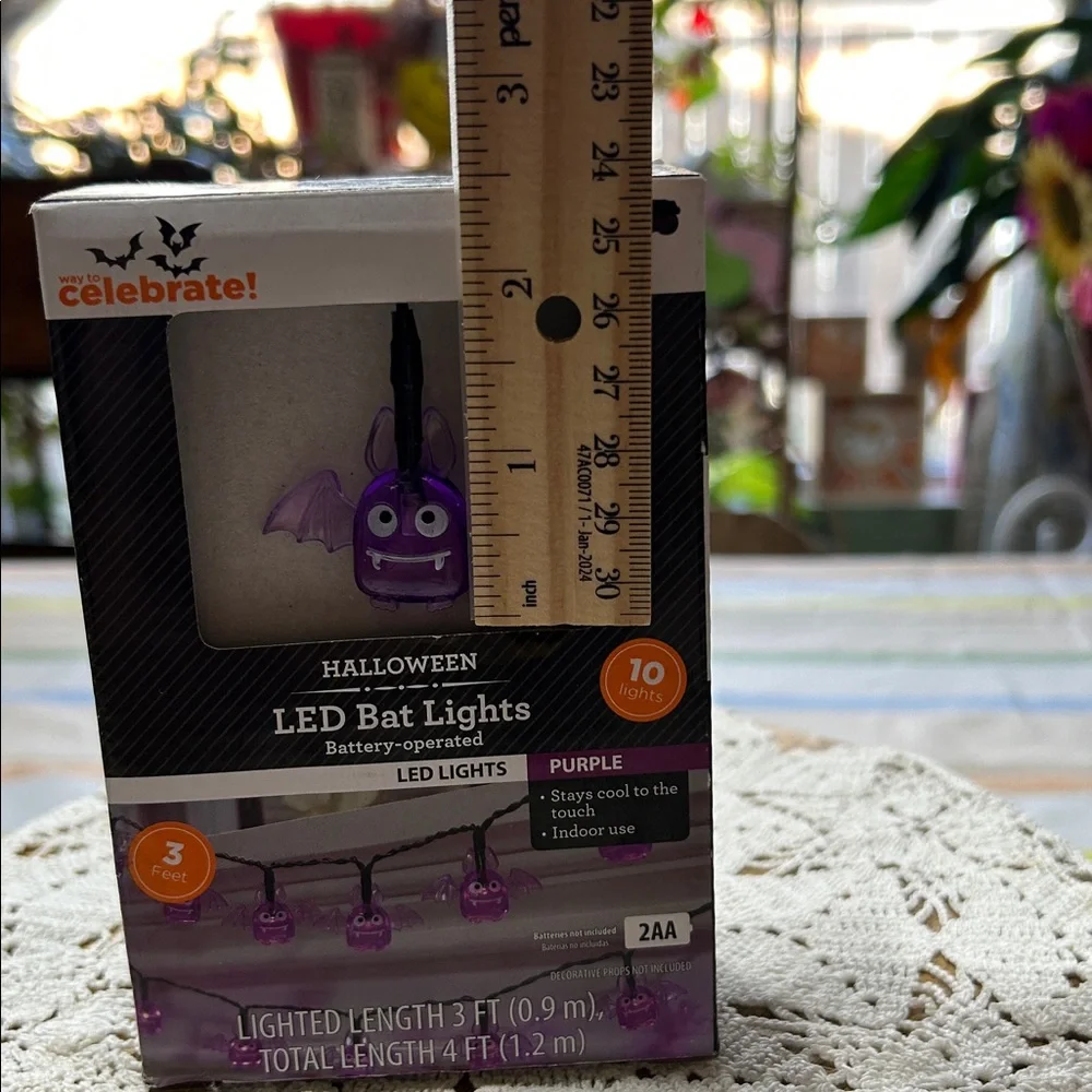 Halloween LED Bat Lights Battery Operated Indoor Use Stays Cool To The Touch NIB